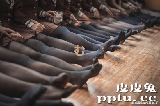 黑丝画师专属节日 推特正妹纷纷晒出黑丝裤袜美照