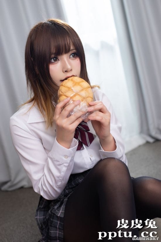 黑丝画师专属节日 推特正妹纷纷晒出黑丝裤袜美照