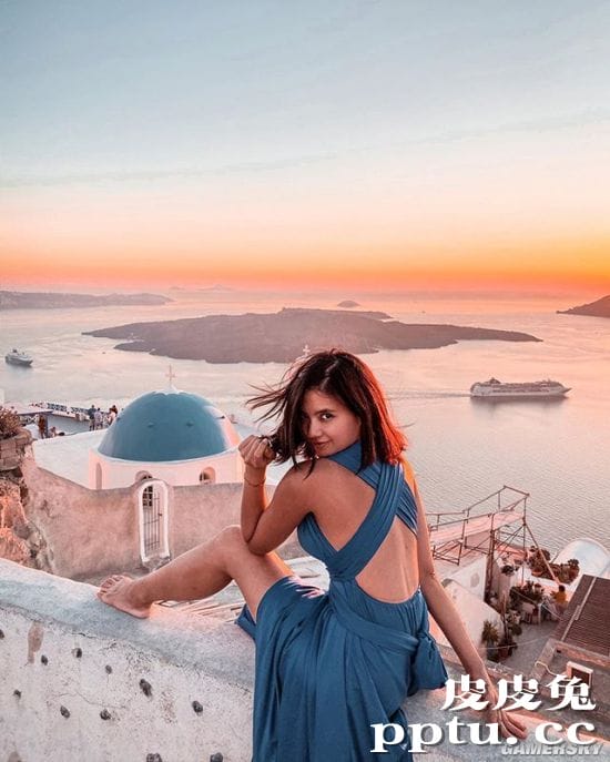 网红混血正妹晒宅家的理想与现实 恶搞丑照才是本体