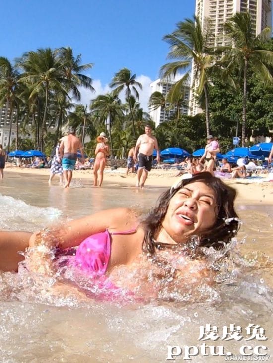 网红混血正妹晒宅家的理想与现实 恶搞丑照才是本体