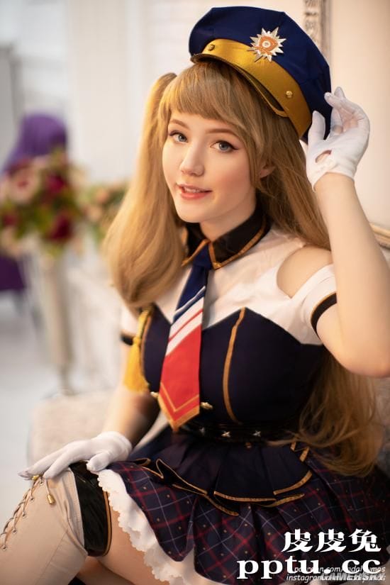 美丽而不低级的COS风格 俄罗斯美眉Lada Lyumos