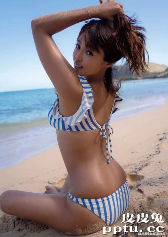 夏威夷配超给力比基尼 深田恭子第21本写真待售中