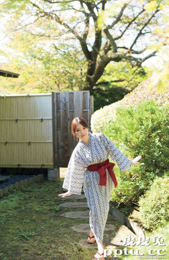 清纯与性感的微妙平衡 席卷写真界的乃木坂王牌