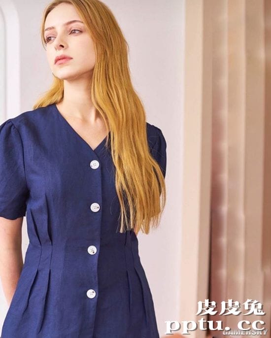 纤弱身材其实很有料 乌克兰可甜可盐的仙气小姐姐