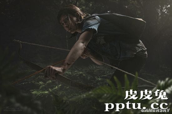 俄妹COS《最后生还者2》艾莉 绝望末世下的坚强少女-皮皮兔动漫