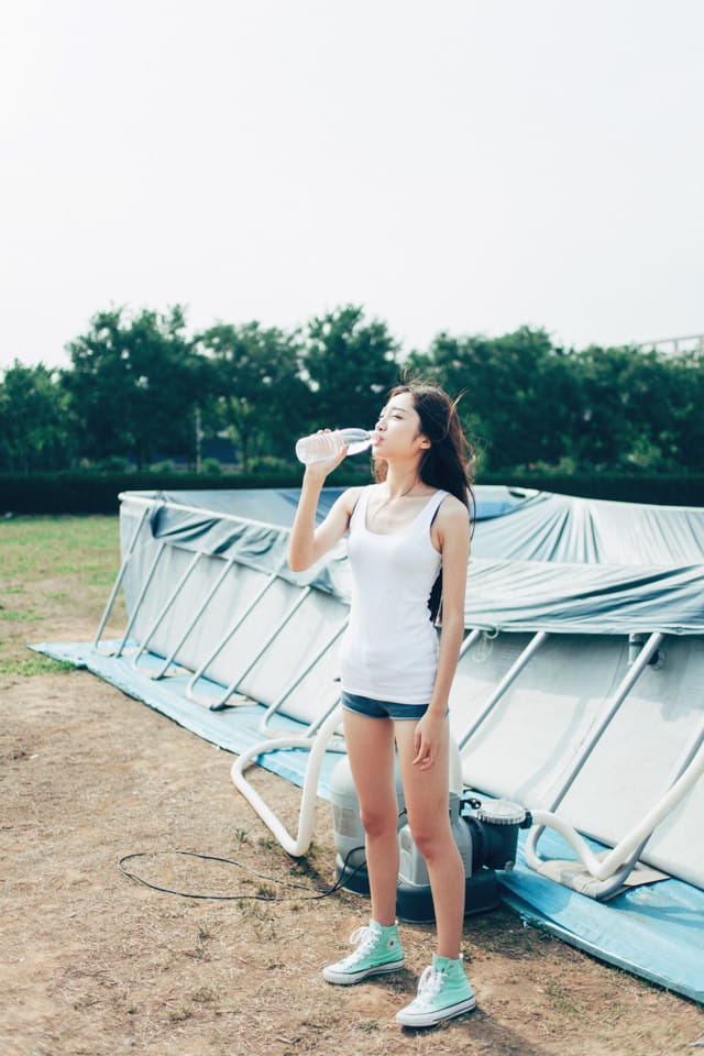 甜美清纯小清新校园美女高清壁纸