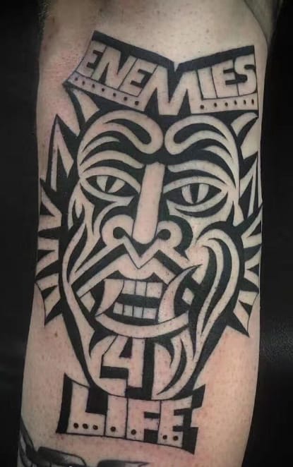 古老埃及图腾手臂纹身高清手机壁纸