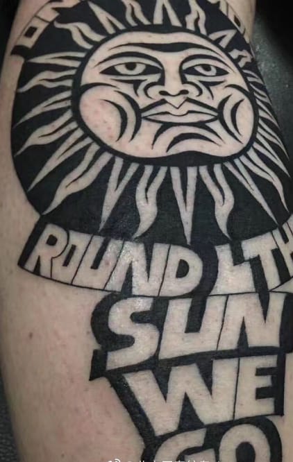 古老埃及图腾手臂纹身高清手机壁纸