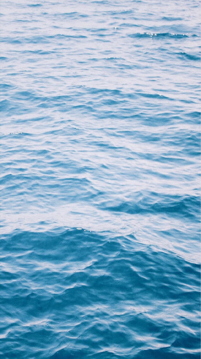 水波粼粼治愈系壁纸-皮皮兔动漫