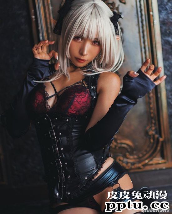 喜欢黑丝和水着 日本COSER大姐姐好身材福利满分