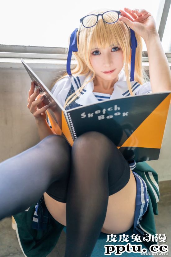 喜欢黑丝和水着 日本COSER大姐姐好身材福利满分