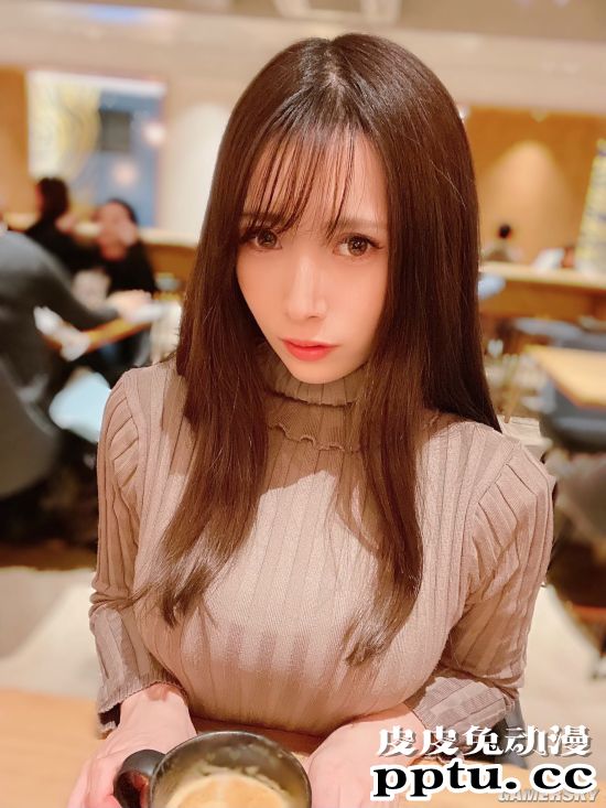 喜欢黑丝和水着 日本COSER大姐姐好身材福利满分