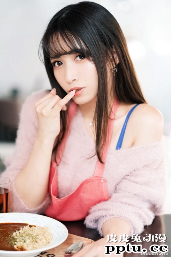 喜欢黑丝和水着 日本COSER大姐姐好身材福利满分