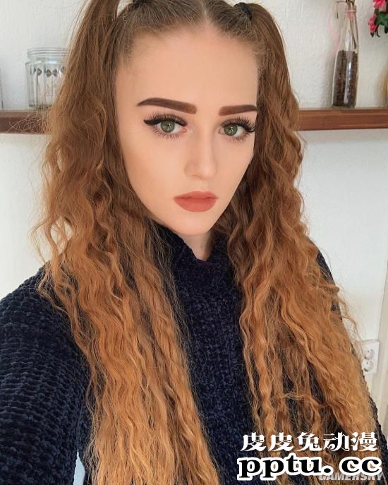 俄罗斯金刚芭比Julia Vins 最近好像又强壮了？