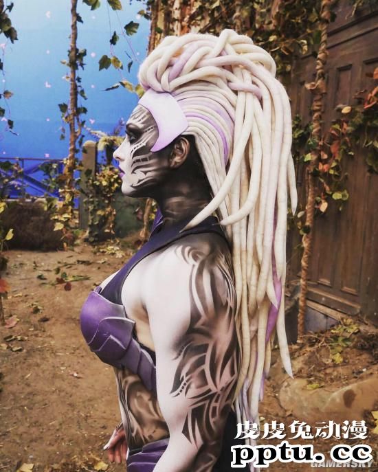 俄罗斯金刚芭比Julia Vins 最近好像又强壮了？