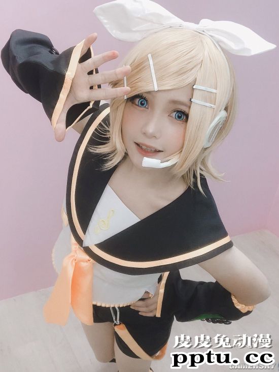 日本网友宅家举办云漫展 晒COS美照参展“空气C98”