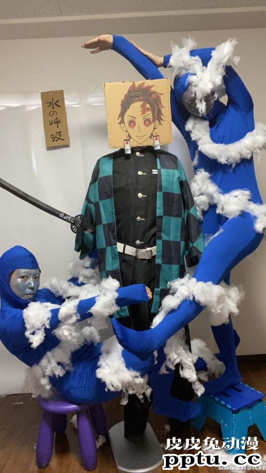 日本网友宅家举办云漫展 晒COS美照参展“空气C98”