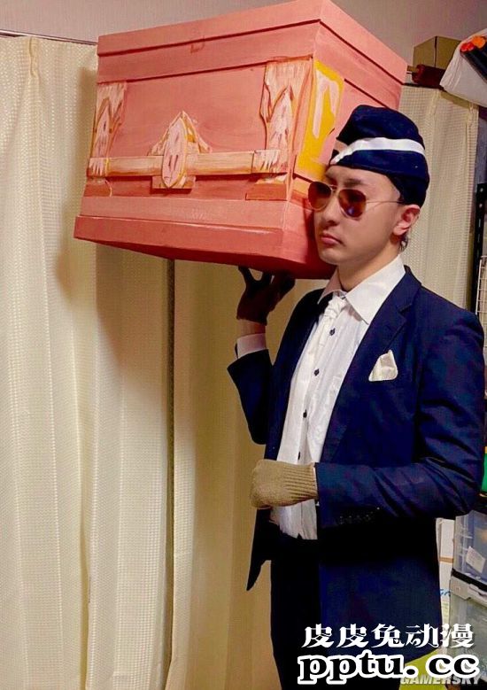 日本网友宅家举办云漫展 晒COS美照参展“空气C98”