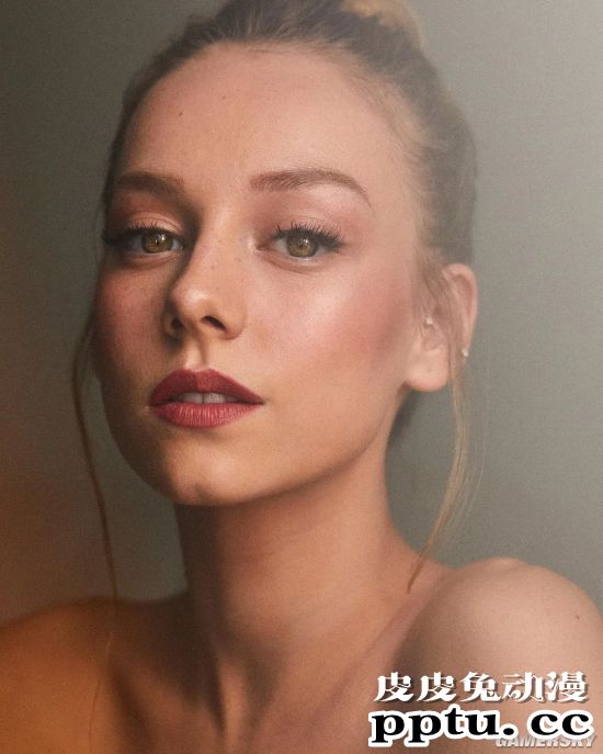 长腿的00后演技派 身材性感的西班牙辣妹