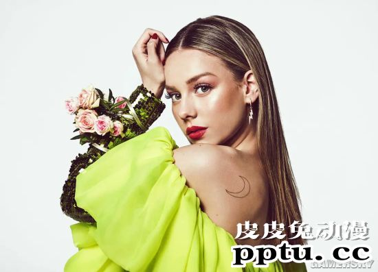 长腿的00后演技派 身材性感的西班牙辣妹