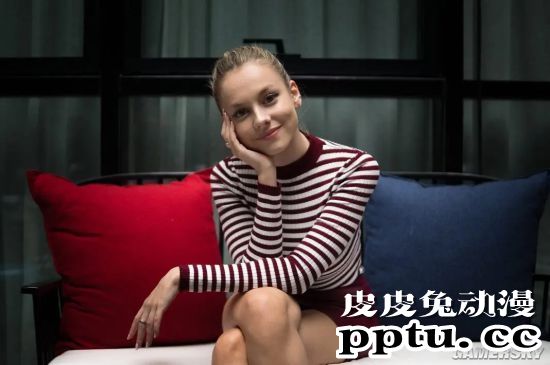 长腿的00后演技派 身材性感的西班牙辣妹