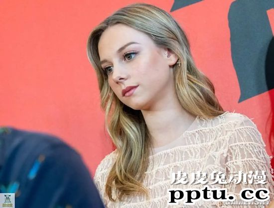 长腿的00后演技派 身材性感的西班牙辣妹