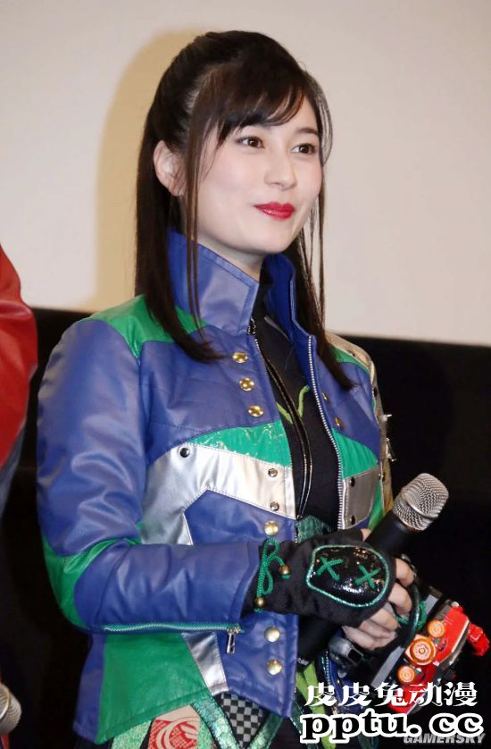 因特摄剧走红的日本女星 除去战衣竟有惊人软实力