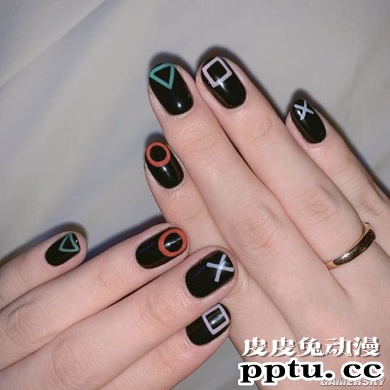 不科学的好身材 日本大学生正妹是个老二次元