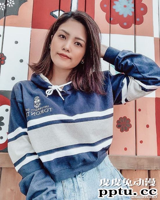 不科学的好身材 日本大学生正妹是个老二次元