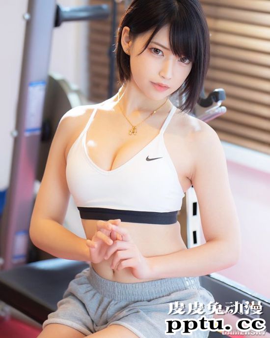 甜美樱花妹与性感小恶魔 岛国清新短发妹COSER