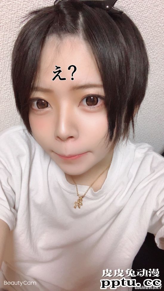 甜美樱花妹与性感小恶魔 岛国清新短发妹COSER