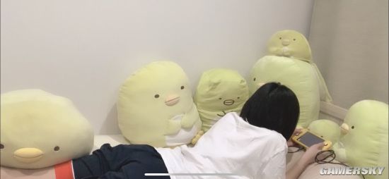 甜美樱花妹与性感小恶魔 岛国清新短发妹COSER