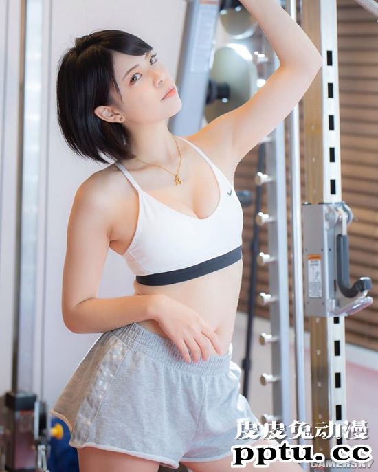 甜美樱花妹与性感小恶魔 岛国清新短发妹COSER