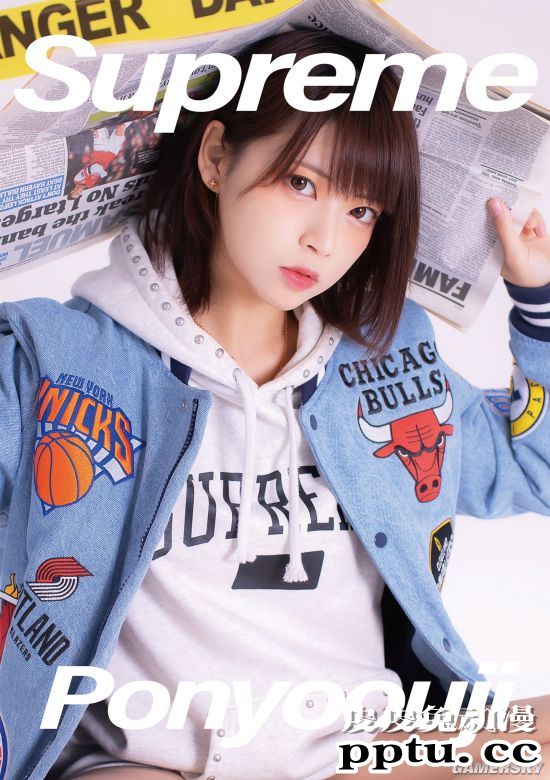 甜美樱花妹与性感小恶魔 岛国清新短发妹COSER