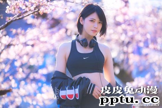 甜美樱花妹与性感小恶魔 岛国清新短发妹COSER