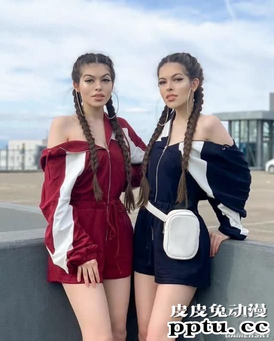 我P都不敢这么P！腰臀比逆天的德国双胞胎姐妹花