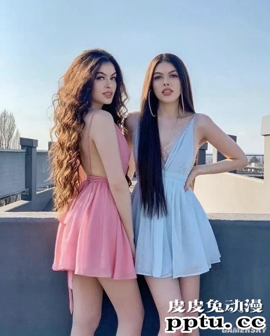 我P都不敢这么P！腰臀比逆天的德国双胞胎姐妹花