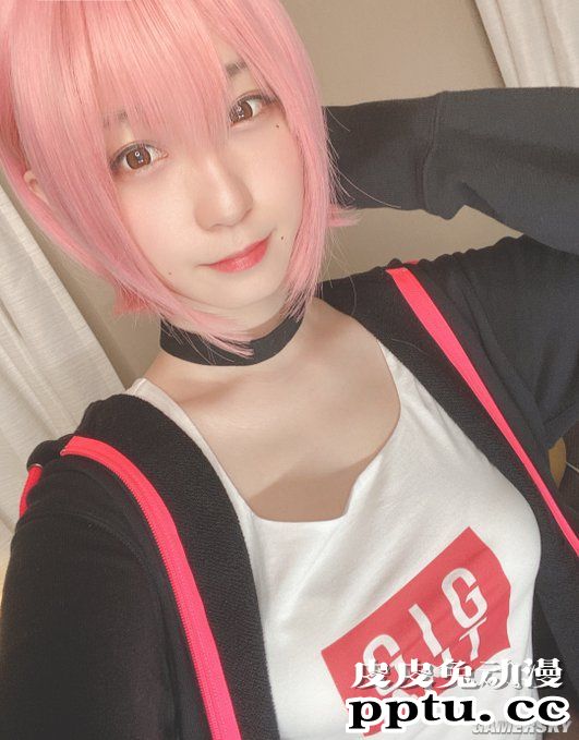 日本COSER伊织萌转职做女主播？和粉丝互动俏皮可爱