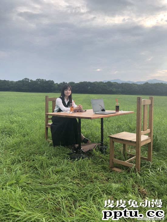 桥本环奈新电影杂志写真图赏 新片延期分享片场照-皮皮兔动漫