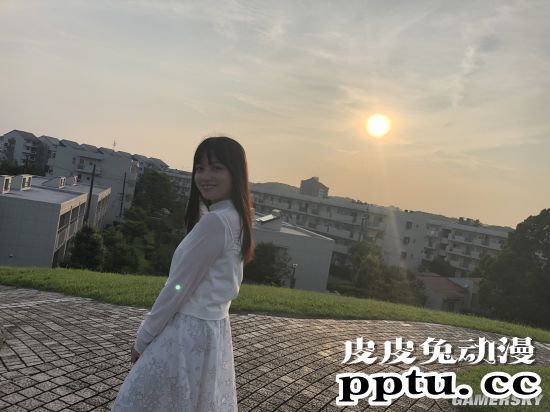 桥本环奈新电影杂志写真图赏 新片延期分享片场照