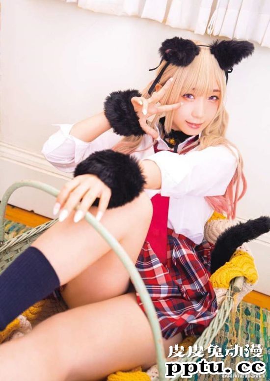 日本COSER伊织萌最新杂志美照 风格多变的换装娃娃