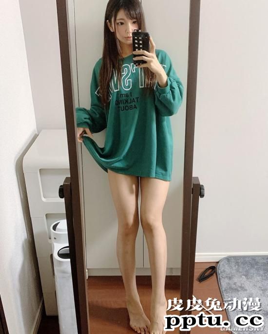 长腿控必收！身材颜值都乃极品的反差萌御姐RIKU