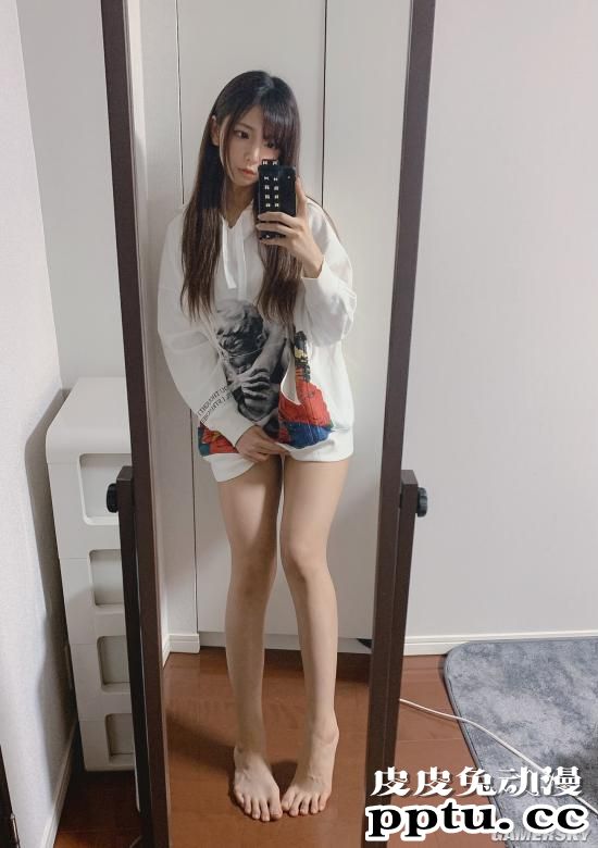 长腿控必收！身材颜值都乃极品的反差萌御姐RIKU