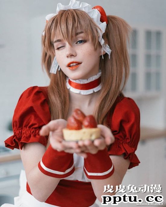 俄妹COS《EVA》明日香与绫波丽 百变傲娇妹与三无女神