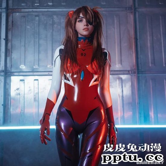 俄妹COS《EVA》明日香与绫波丽 百变傲娇妹与三无女神