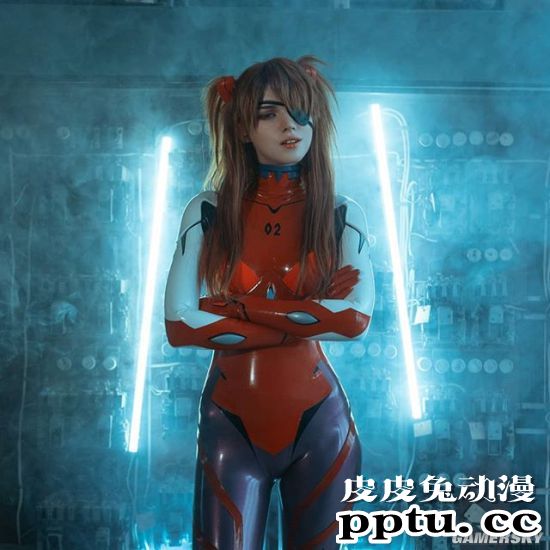 俄妹COS《EVA》明日香与绫波丽 百变傲娇妹与三无女神