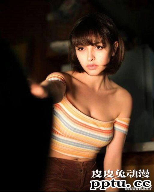 身材撩的你无法站直 电眼厌世脸混血儿Irene Noren-皮皮兔动漫