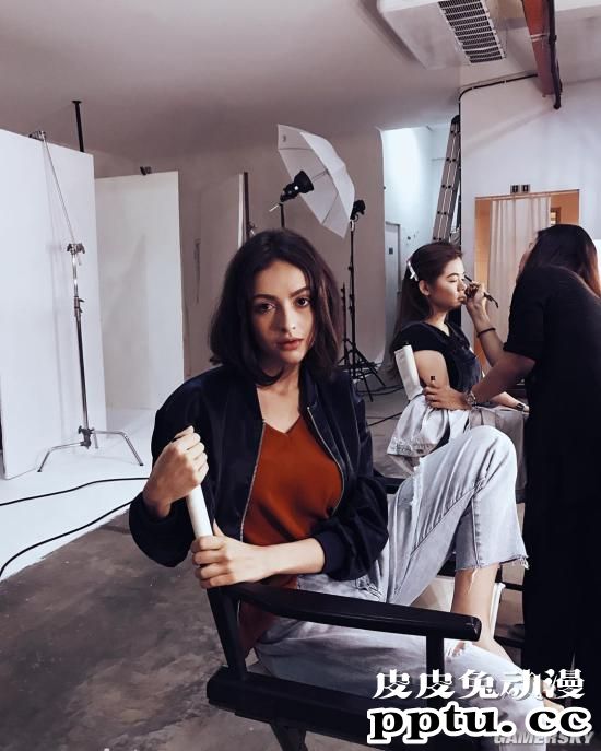 身材撩的你无法站直 电眼厌世脸混血儿Irene Noren