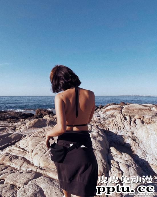 身材撩的你无法站直 电眼厌世脸混血儿Irene Noren