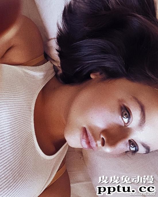 身材撩的你无法站直 电眼厌世脸混血儿Irene Noren